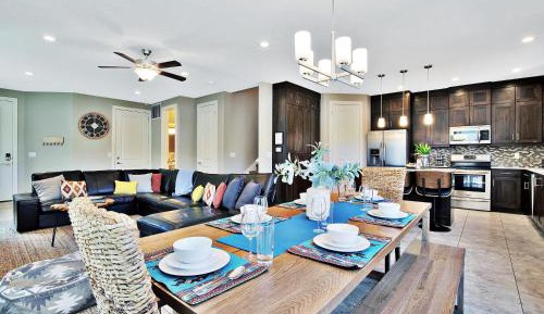 Four-Bedroom Holiday Home