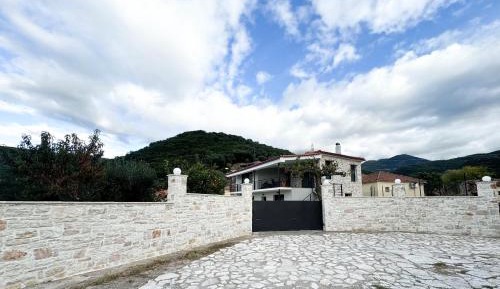 Two-Bedroom Apartment with Garden View