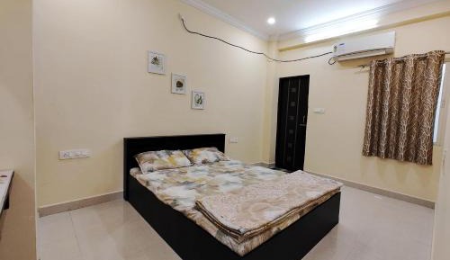 Two-Bedroom Apartment with Balcony and Terrace