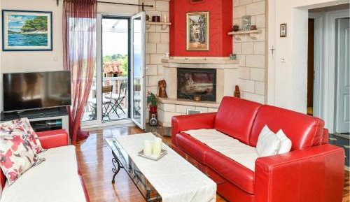 Five-Bedroom Holiday Home