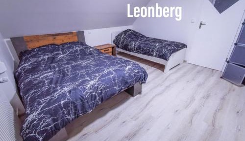 Standard Double Room with Shared Bathroom