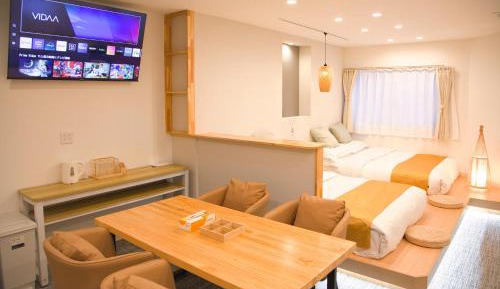 Deluxe Family Room