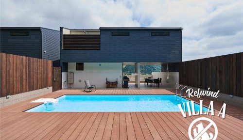 Three-Bedroom Holiday Home 