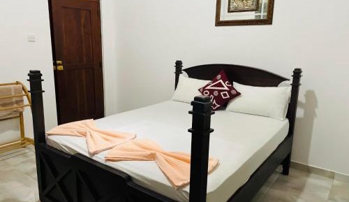 Double or Twin Room with Shared Bathroom