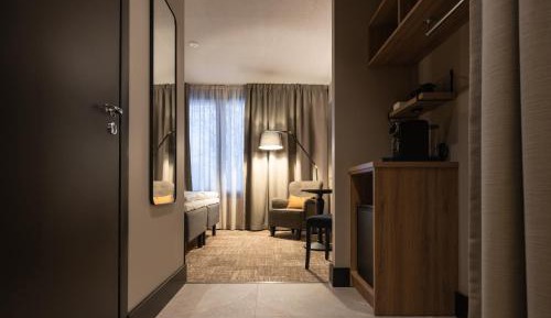 Superior Twin Room with Sauna