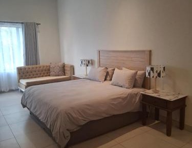 One-Bedroom Apartment with Terrace