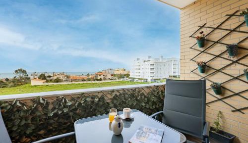 Two-Bedroom Apartment with Balcony and Sea View