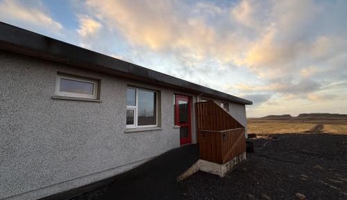 Studio Apartment with Glacier View