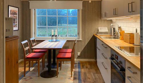 One-Bedroom Holiday Home