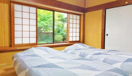 Family Room with Garden View