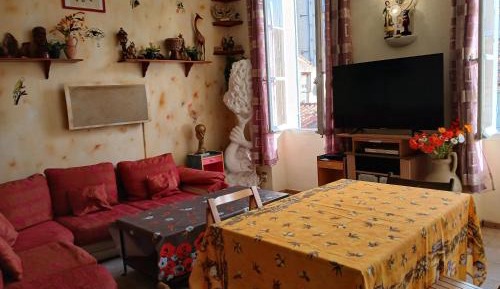 Three-Bedroom Superior Apartment