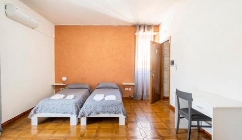 Double or Twin Room with Private Bathroom