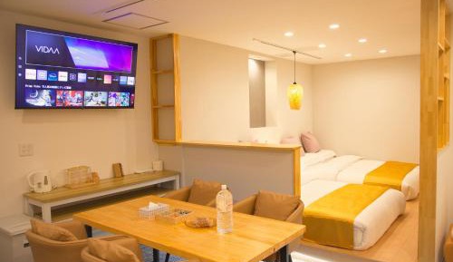 Superior One-Bedroom Apartment