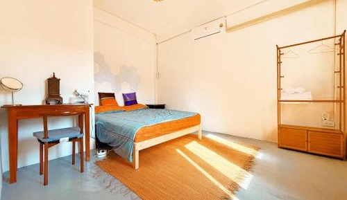 Double Room with Shared Bathroom