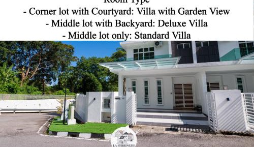 Villa with Garden View