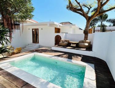 One-Bedroom Villa