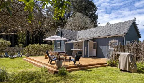Two-Bedroom Holiday Home