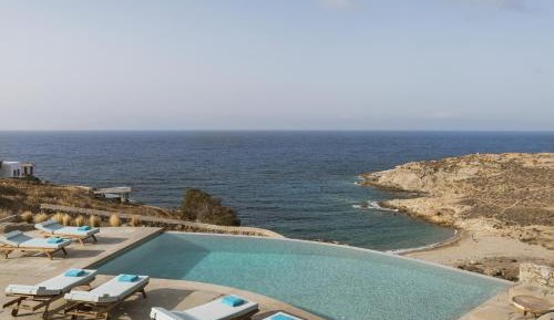 Villa with Sea View