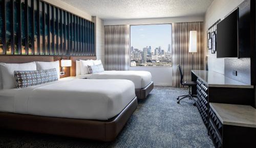 Queen Guest Room with Two Queen Beds