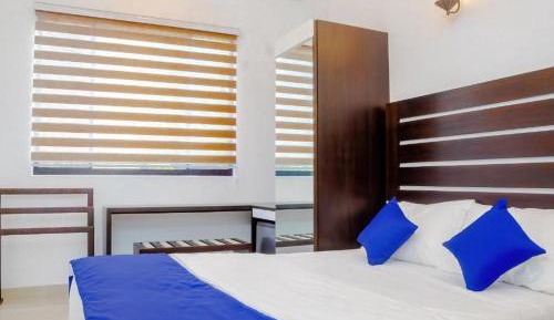 Room #1139362504