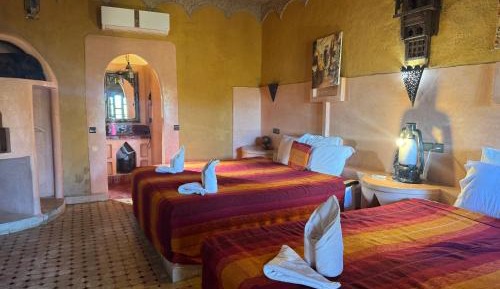 Double or Twin Room with Bathroom