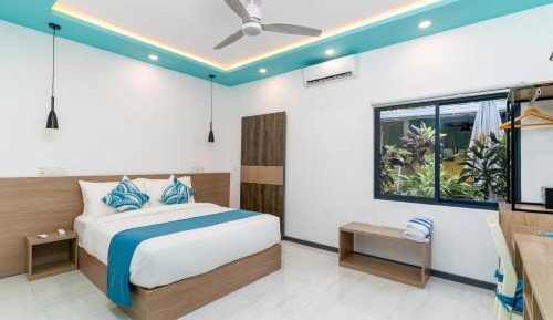 Superior One-Bedroom Apartment
