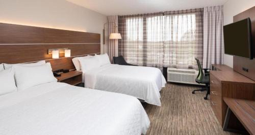 Standard Double Room with Two Double Beds
