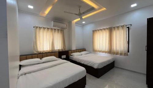 Deluxe Quadruple Room