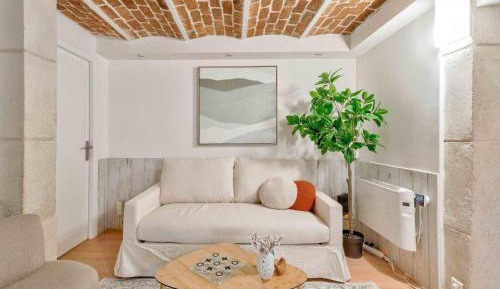 Three-Bedroom Premium Apartment