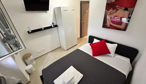 Large Single Room
