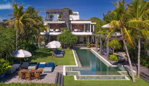 Villa - Beach Front
