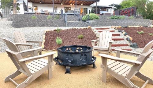 Three-Bedroom Vacation Home 