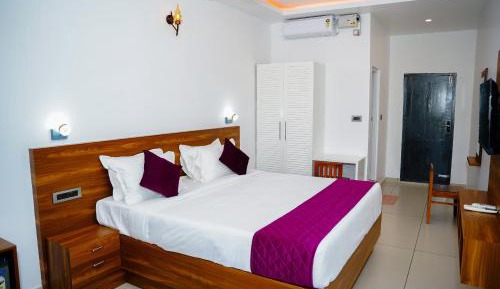 Double Room with Lake View