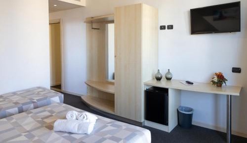 Classic Triple Room with Balcony