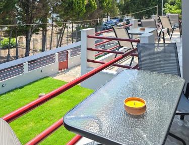 Two-Bedroom Apartment with Balcony and Sea View
