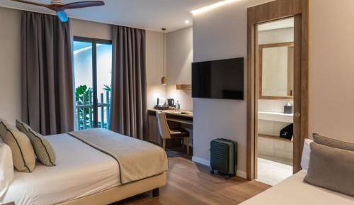 Triple Room