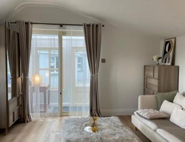 King Suite with Sea View