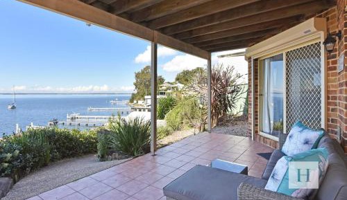 Four-Bedroom Holiday Home