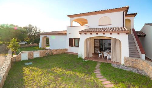 Two-Bedroom Apartment with Garden View