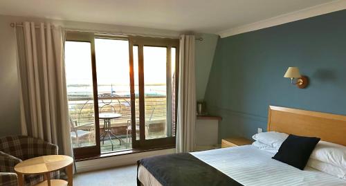 Room #23578521