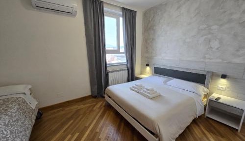 Triple Room with Private Bathroom