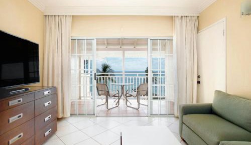 2 Connecting Ocean View, Junior Suites
