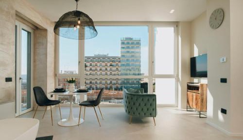 Deluxe Suite with Spa Bath