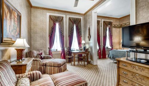 King Junior Suite