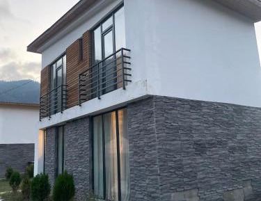 Two-Bedroom Townhouse