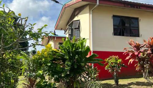 Deluxe Double Room (2 Adults + 1 Child)