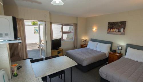 Room #23793707