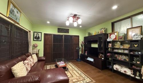 One-Bedroom House