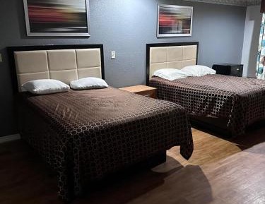 Queen Room with Two Queen Beds