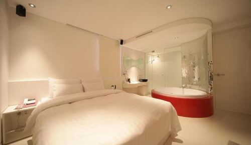 Deluxe Double Room (No Parking)